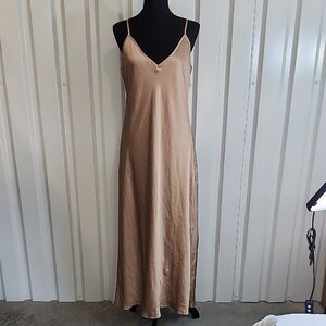 Aritzia Wilfred Only Champagne Beige Satin Midi Slip Dress Size Large Lined Bias